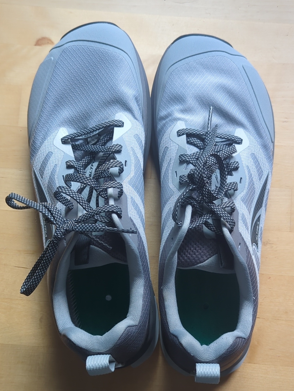 Altra Men's Gray Mesh Running Shoes